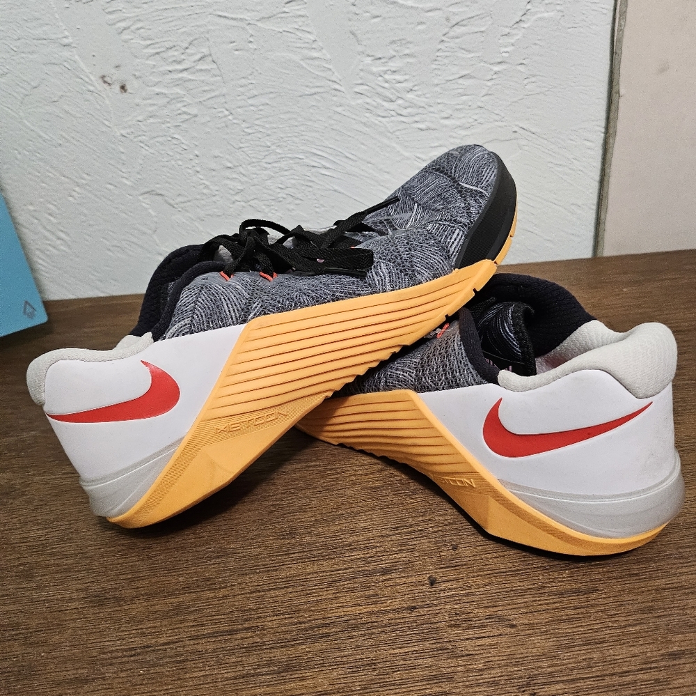 Metcon lifting shoes